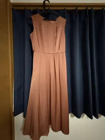 AIMER 슬리브리스 원피스 핑크 경사 드레스