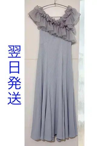 [익일 배송] dazzlin 이소재 프릴 머메이드 원피스