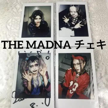 THE MADNA 타카시 토모 폴라로이드