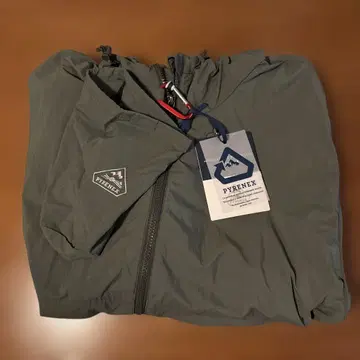 PYRENEX RIDGE 피레넥 리지 카키 나일론 자켓