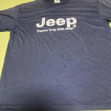 Jeep의 네이비 T셔츠