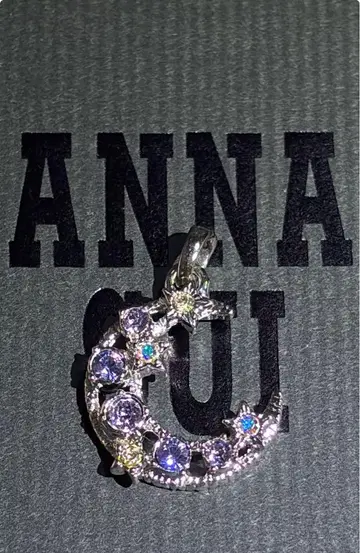 ANNA SUI 달 모양 펜던트 참