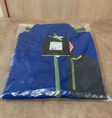 마무트 Ultimate Light Jacket