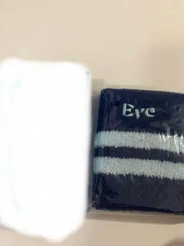 Eve UnderBleu 복권 세트