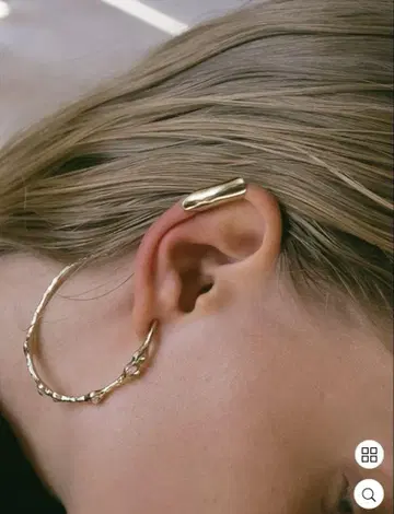 sikia A Petal EarCuff 골드