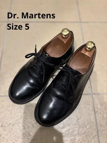 닥터마틴 Dr.Martens UK5