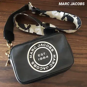 새상품급 MARC JACOBS 블랙 숄더백