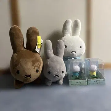 미피 봉제 인형과 흔들흔들 솔라 피규어 세트