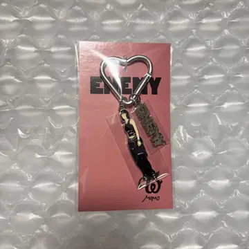 TWICE ENEMY 카라비너 허벅지 [ 익명 배송 ]