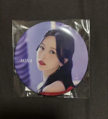 TWICE MINA 미나 캔뱃지 Doughnut