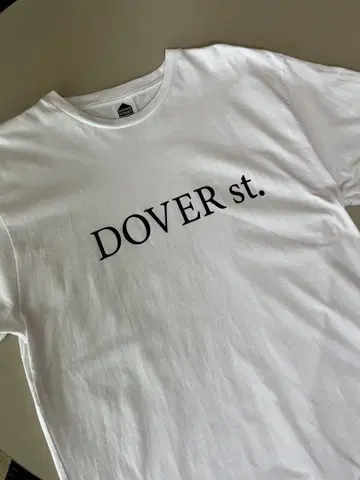 fragment design DOVER STREET MARKET TEE