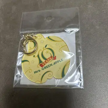Mrs. GREEN APPLE 미세스 아크릴 키링 회장 한정판 오사카