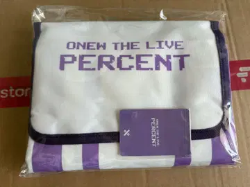 ONEW THE LIVE : PERCENT MD PICNIC MAT