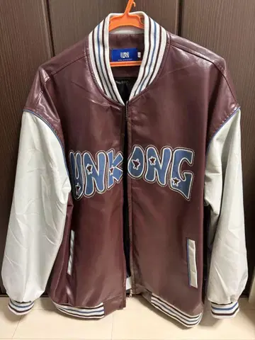 바시티 자켓