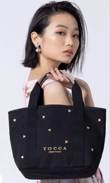 TOCCA 럭키샤워 하트 x 블랙 토트백 새상품