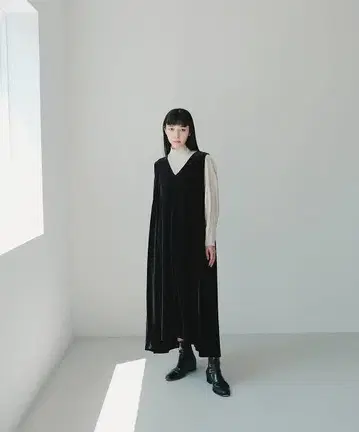 foufou 슬리브리스 벨로아 원피스 S 사이즈