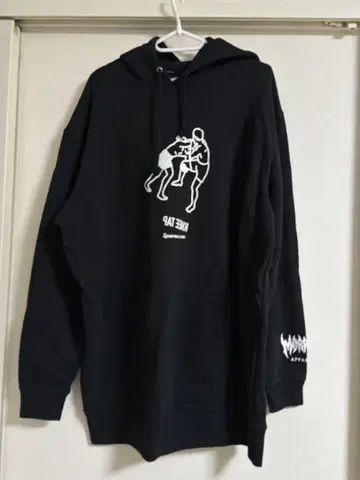 MARRION APPAREL Tapout 후드 부착 후드티 블랙