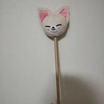 어깨 두드림 막대 스키즈