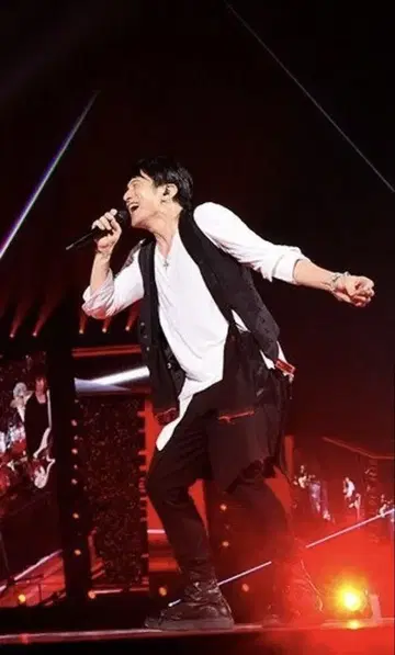 masnada 가죽 스니커즈 ASKYY