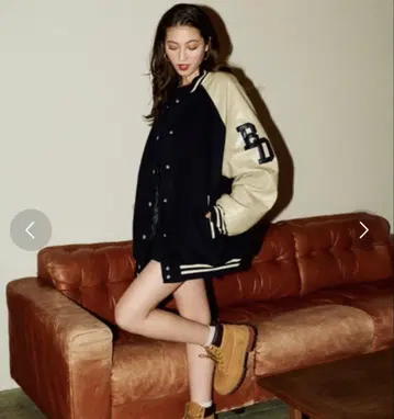 네이비/베이지 바시티 자켓 프리 사이즈