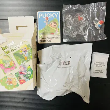 POPMART 팝마트 Hand in Hand 시리즈 PUCKY