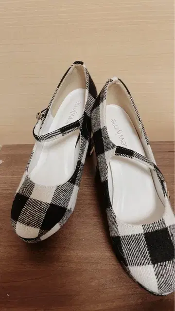 24.5cm 뉴 리이 스트랩 펌프스 체크 무늬