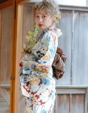 18일 이후 발송 dita 유카타 고전 백화요란