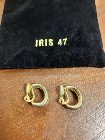IRIS47 골드 귀찌