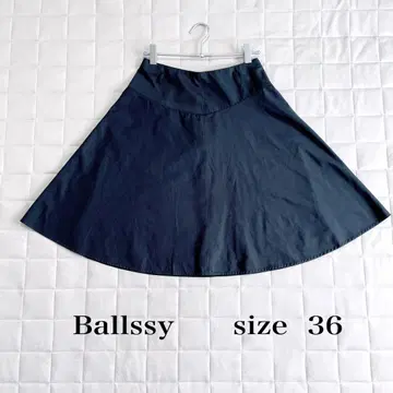 Ballssy 플레어 스커트 사이즈 36 다크 그레이