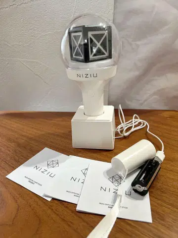 NIZIU 공식 응원봉