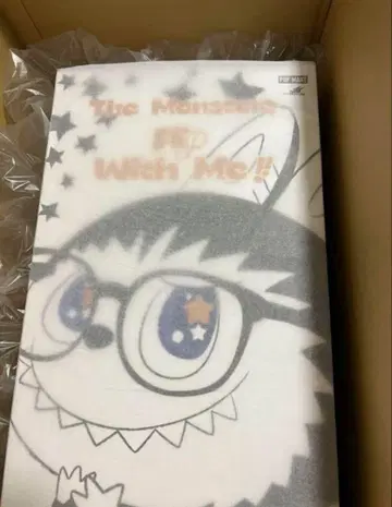 POP MART THE MONSTERS FLIP WITH ME 봉제 인형
