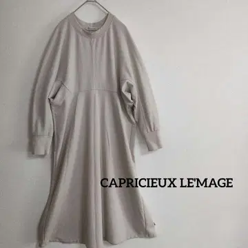 CAPRICIEUX LE'MAGE 라운드 입체 슬리브 원피스