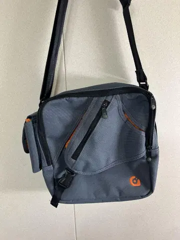 gravis 09FW Sidearm Bag 백 테크