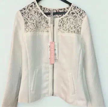 Stradivarius 화이트 자켓 M 새상품