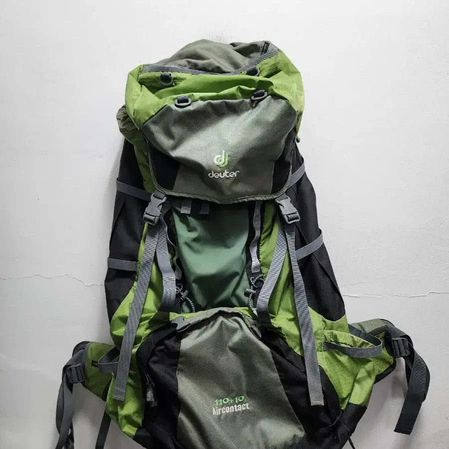 Big Size) Deuter 110L Backpacking Backpack | Bunjang Global Big Size) Deuter 110L Backpacking Backpack | Bunjang Global