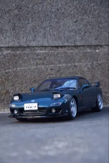 1/18 RX-7 FD3s