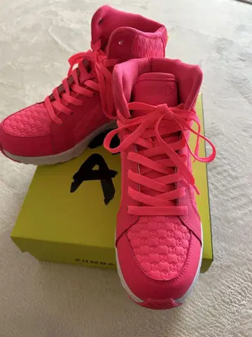 정품 새상품 ZUMBA 신발 줌바 스니커즈 AIR BOSS JWI 완판
