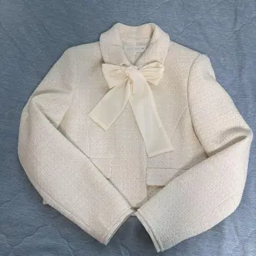 ZARA 아이보리 리본 포함 자켓