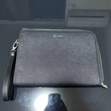 [ tk.TAKEO KIKUCHI ] 사피아노 PVC 클러치백