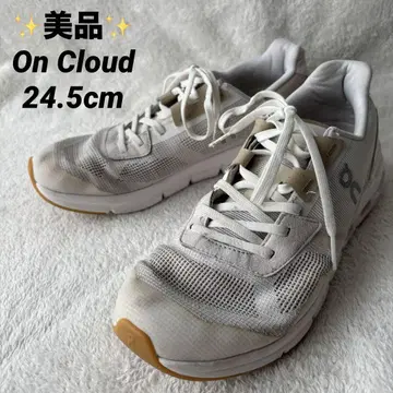 새상품급 On Cloud 온 클라우드 스니커즈 화이트 24.5cm