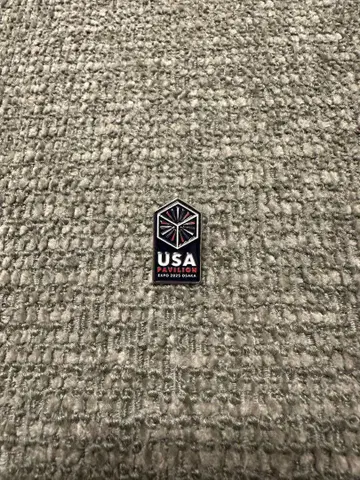 오사카 만박 USA 핀 배지