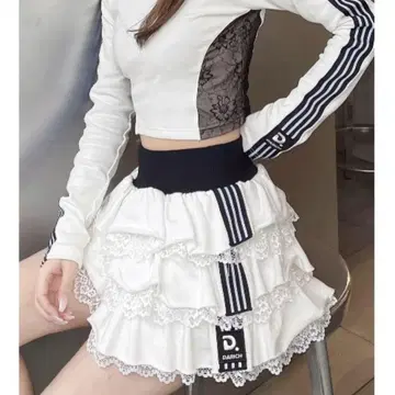 스포티 라인 프릴 미니 스커트 다리치