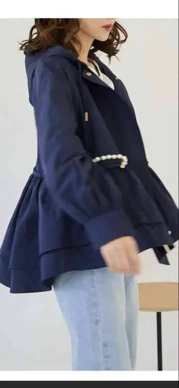 완판템 Myu 펄 장식 2단 프릴 자켓