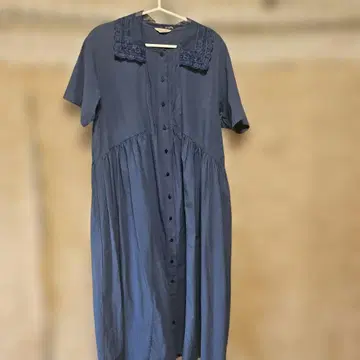 사만사 모스모스 레이스 달린 옷깃 셔츠 원피스