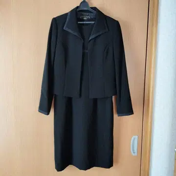 블랙스 카트 수트 자켓 포함