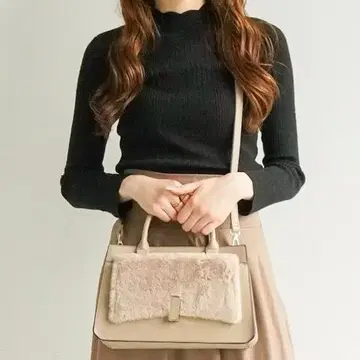 2way 택 포함 새상품 복슬복슬 퍼 숄더백 핸드백