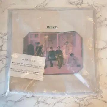 WEST. 토트백