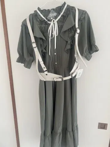 axes femme 프릴 원피스 사이즈 F