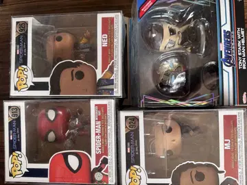 MARVEL 피규어