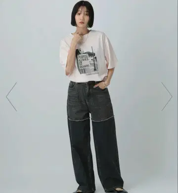 흑백 사진 TEE 핑크